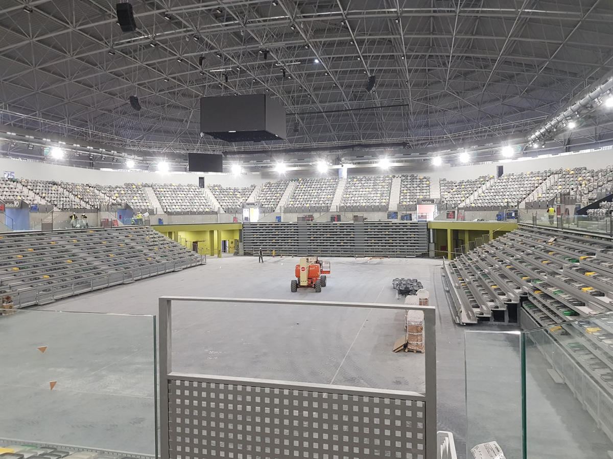 Interior del pabellón Olivo Arena durante los trabajos